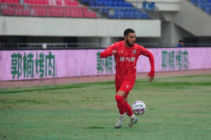  陜西聯(lián)合主場(chǎng)2-1戰勝上海嘉定匯龍，贏(yíng)得西部杯足球邀請賽首勝