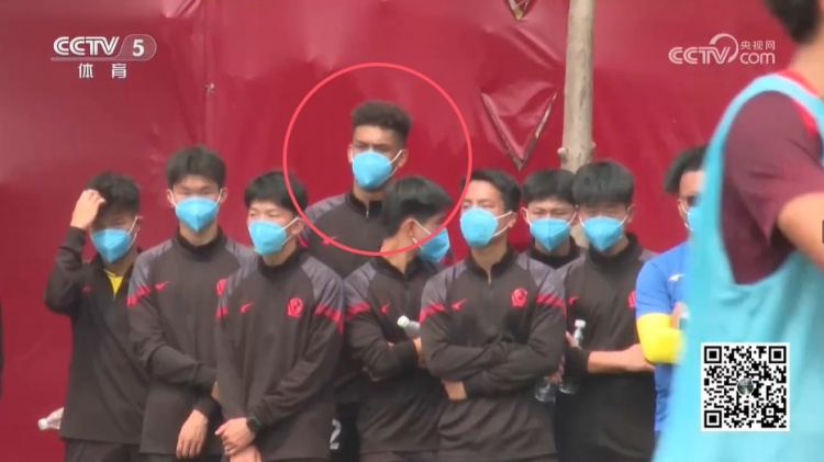  無(wú)緣U17國足名單，張洪福隨恒大足校觀(guān)摩國少隊訓練