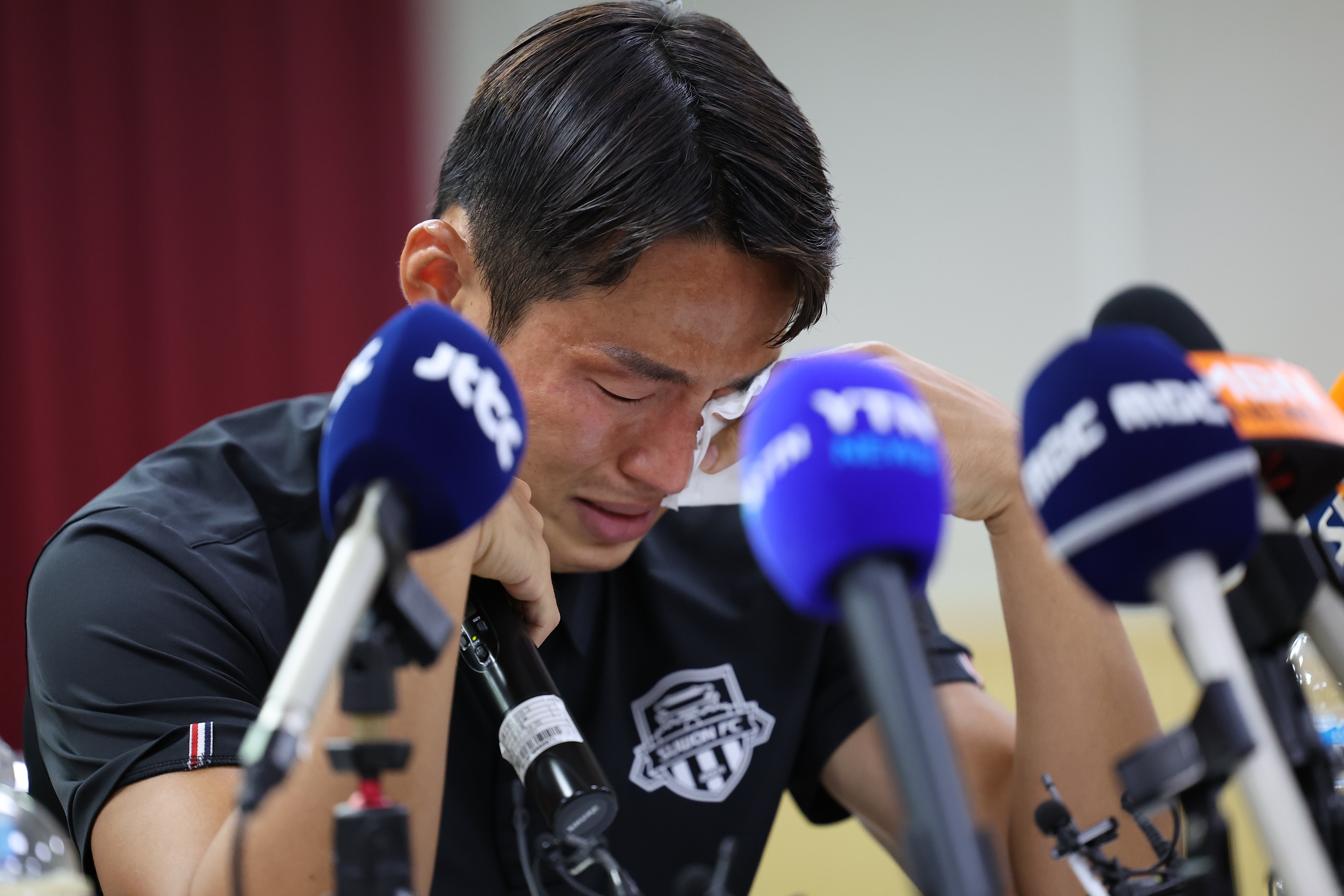  孫準浩證言：2-2海港那場(chǎng)金敬道讓我慢點(diǎn)踢，我沒(méi)多想就同意了