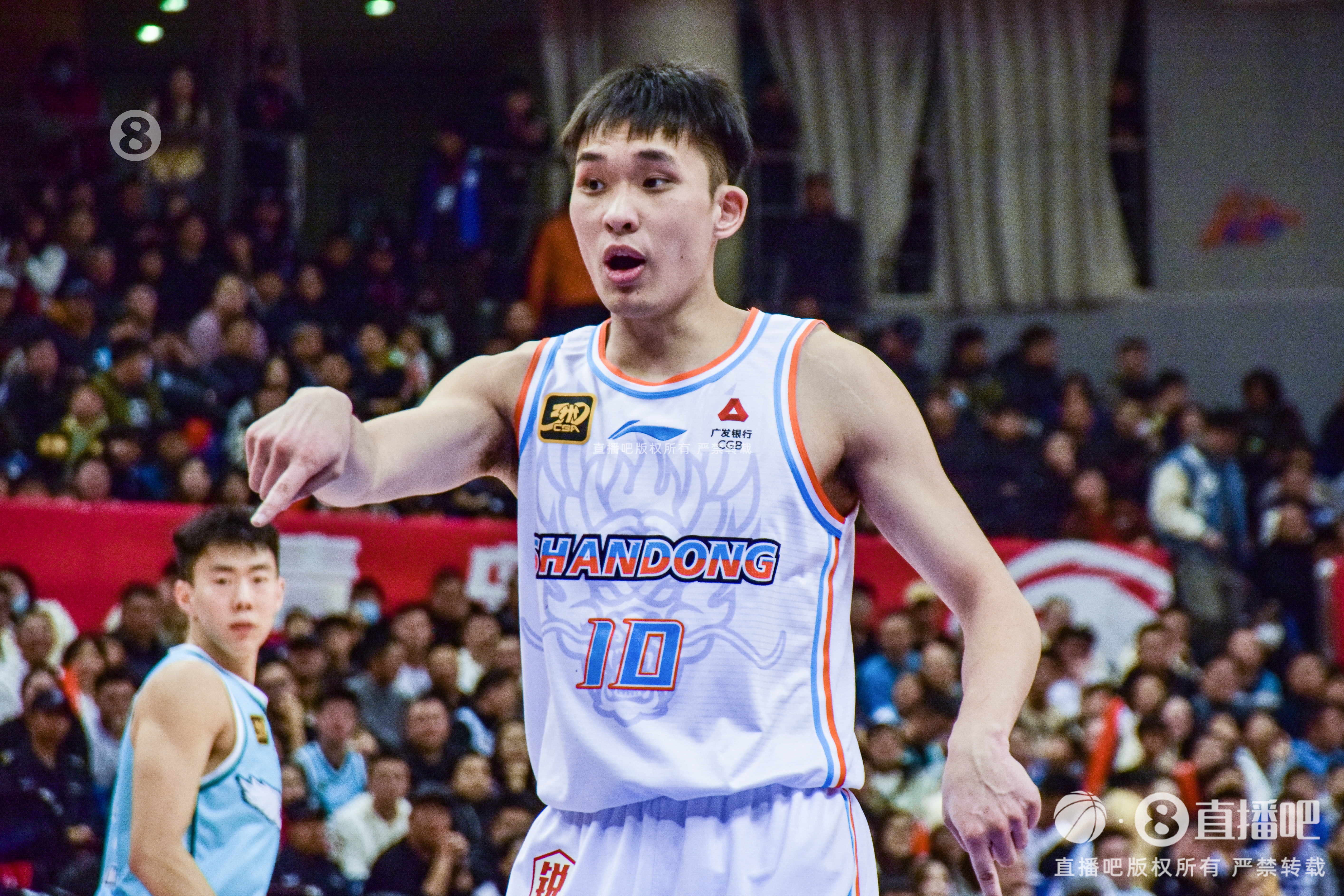  攻防俱佳！狀元秀謝智杰7中5拿到16分3板3助5斷 三分3中3