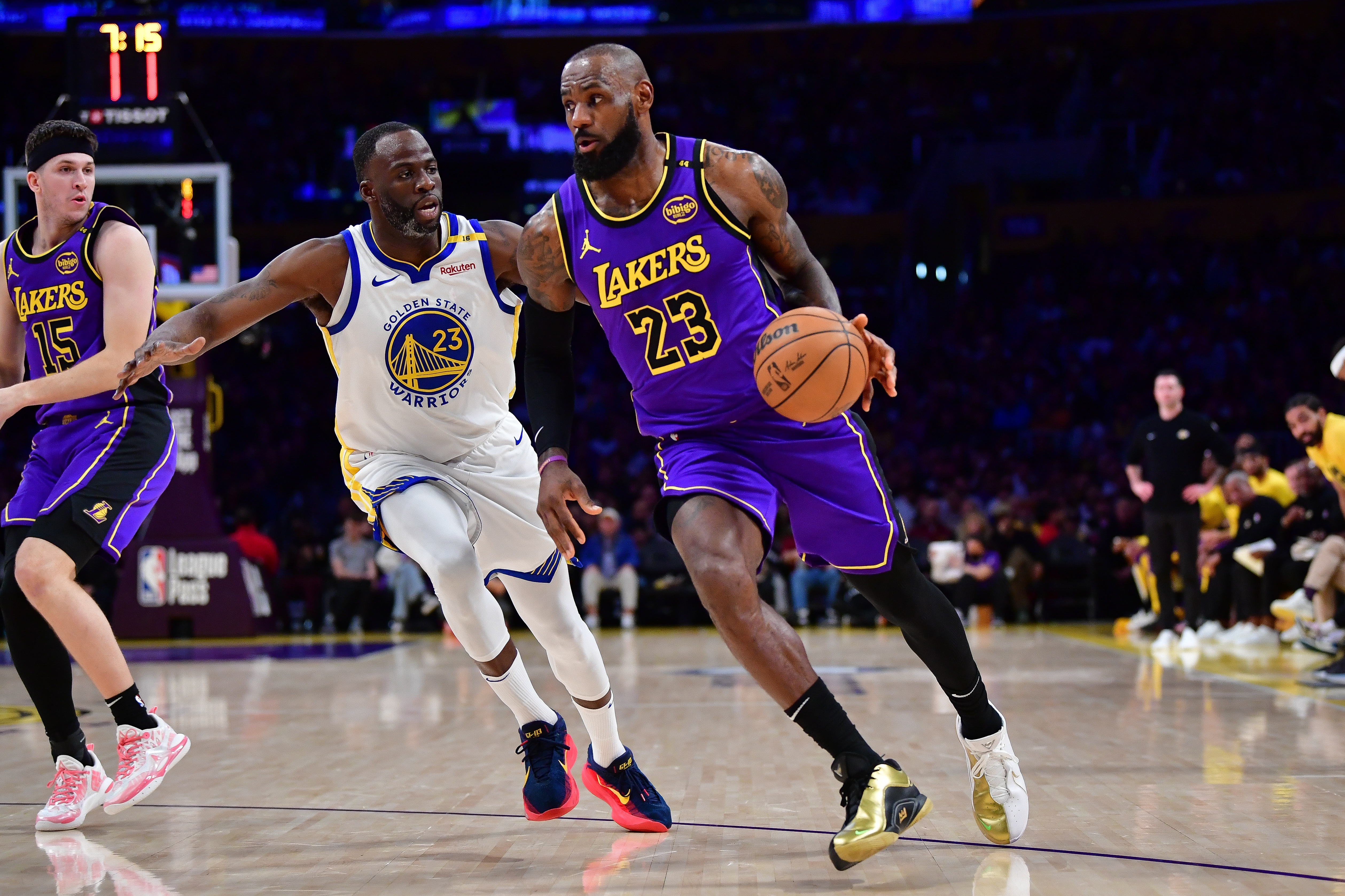 不能選自己噢！NBA若舉辦1V1誰(shuí)能贏(yíng)？追夢(mèng)：勒布朗